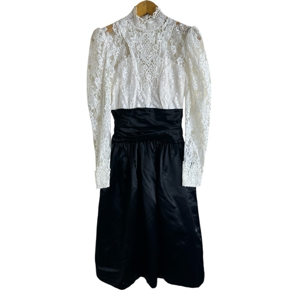 Scott McClintock 80s Victorian Lace Satin Dress Sz 8 - Picture 15 of 15